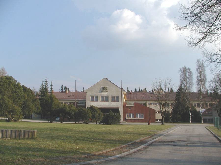 Základní škola v Černovicích